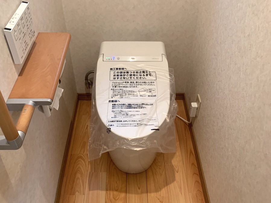 静岡県伊豆の国市／トイレリフォーム　U様邸／便座機能部不具合／【トイレ交換工事】
