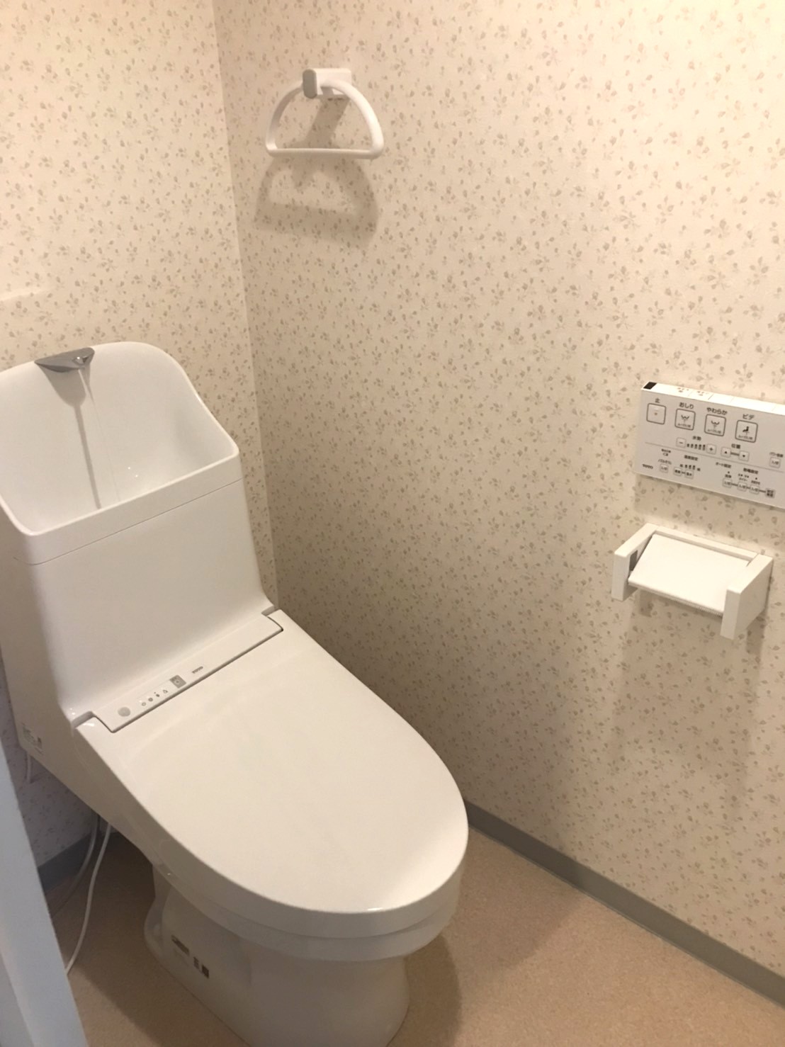 静岡県伊豆の国市／トイレリフォーム　H様邸／トイレ経年劣化／【トイレ交換工事】
