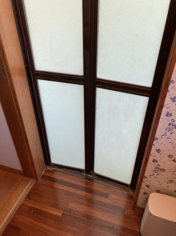 静岡県沼津市大平浴室ドア交換工事M様邸【施工事例】YKKAP