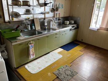 静岡県三島市安久／キッチン、フローリング改修工事／キッチンリフォーム・内装リフォーム・タカラスタンダード