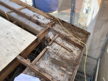 静岡県伊豆の国市古奈／下屋改修・屋根外壁塗装工事Ｙ様邸／雨漏り修理・外装改修工事・屋根の割れ