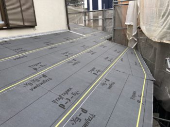 静岡県伊豆の国市古奈／下屋改修・屋根外壁塗装工事Ｙ様邸／雨漏り修理・外装改修工事・屋根の割れ