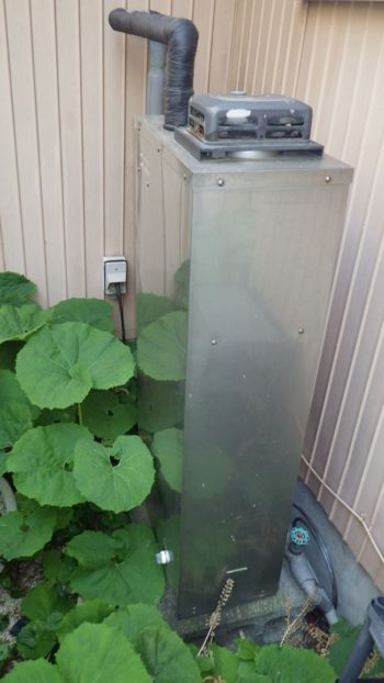 静岡県伊豆の国市富士見　T様邸　給湯器リフォーム　施工事例