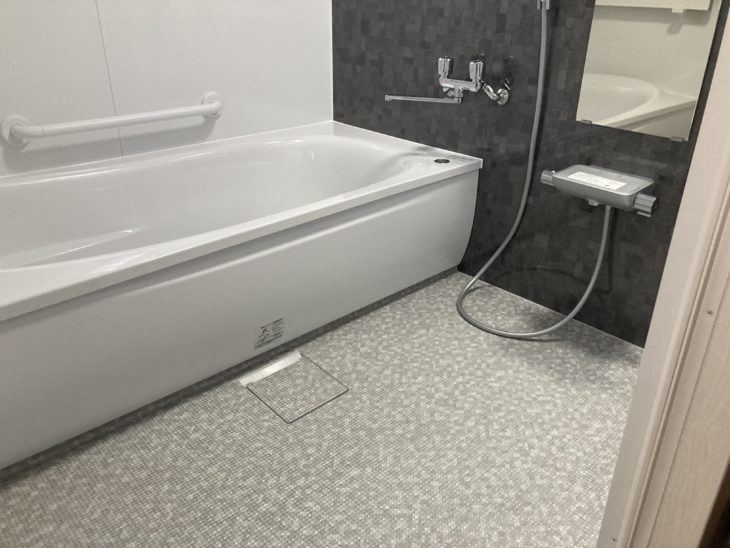 静岡県沼津市内浦／浴室（お風呂）改修工事／お風呂リフォーム・お風呂交換・TOTOサザナＳタイプ