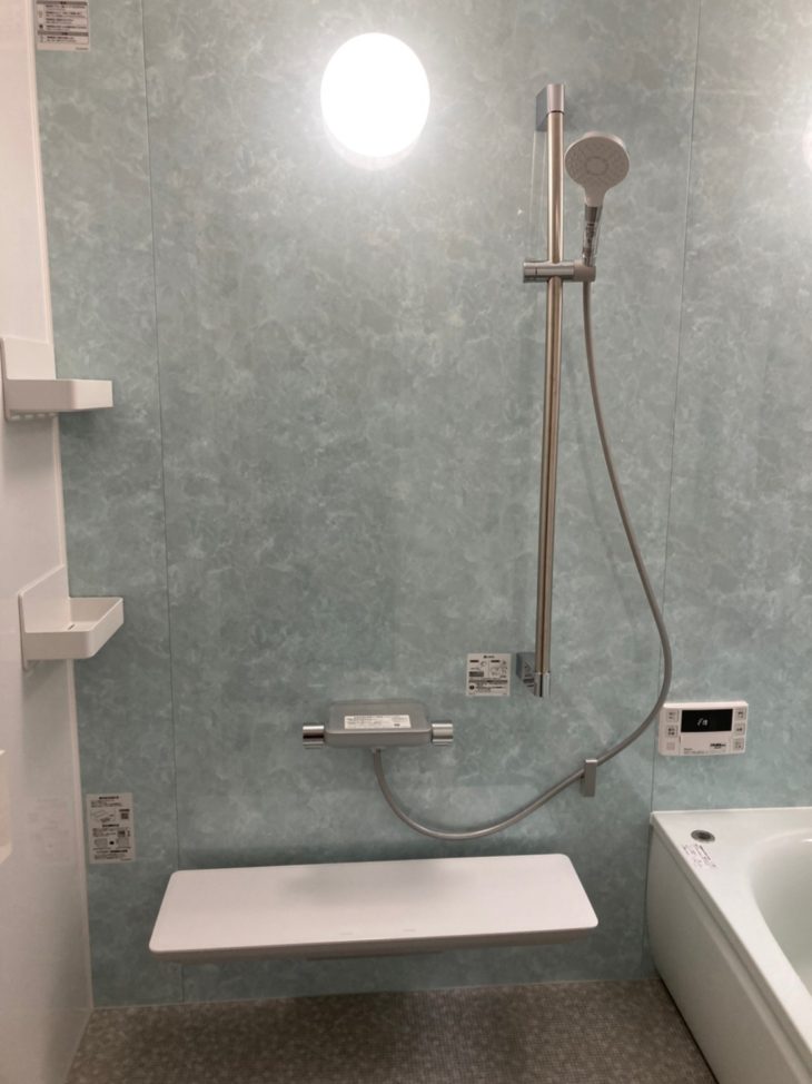 静岡県三島市玉沢／浴室、脱衣所、トイレ改修工事Ｓ様邸／洗面所リフォーム・トイレリフォーム・お風呂リフォーム・TOTOサザナ・TOTOVシリーズ・リクシルリフォレ