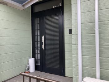 静岡県長泉町中土狩/玄関交換工事/玄関リフォーム・トステム、C17N型、シャイングレー