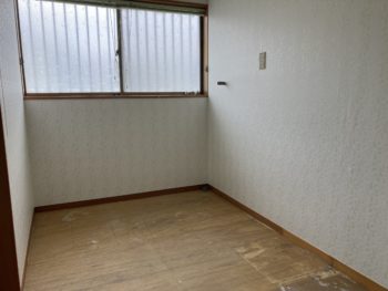 静岡県伊豆市市山／脱衣場改修工事／洗面所リフォーム・ 洗面化粧台・TOTO・Ｖシリーズ・クッションフロア張り替え