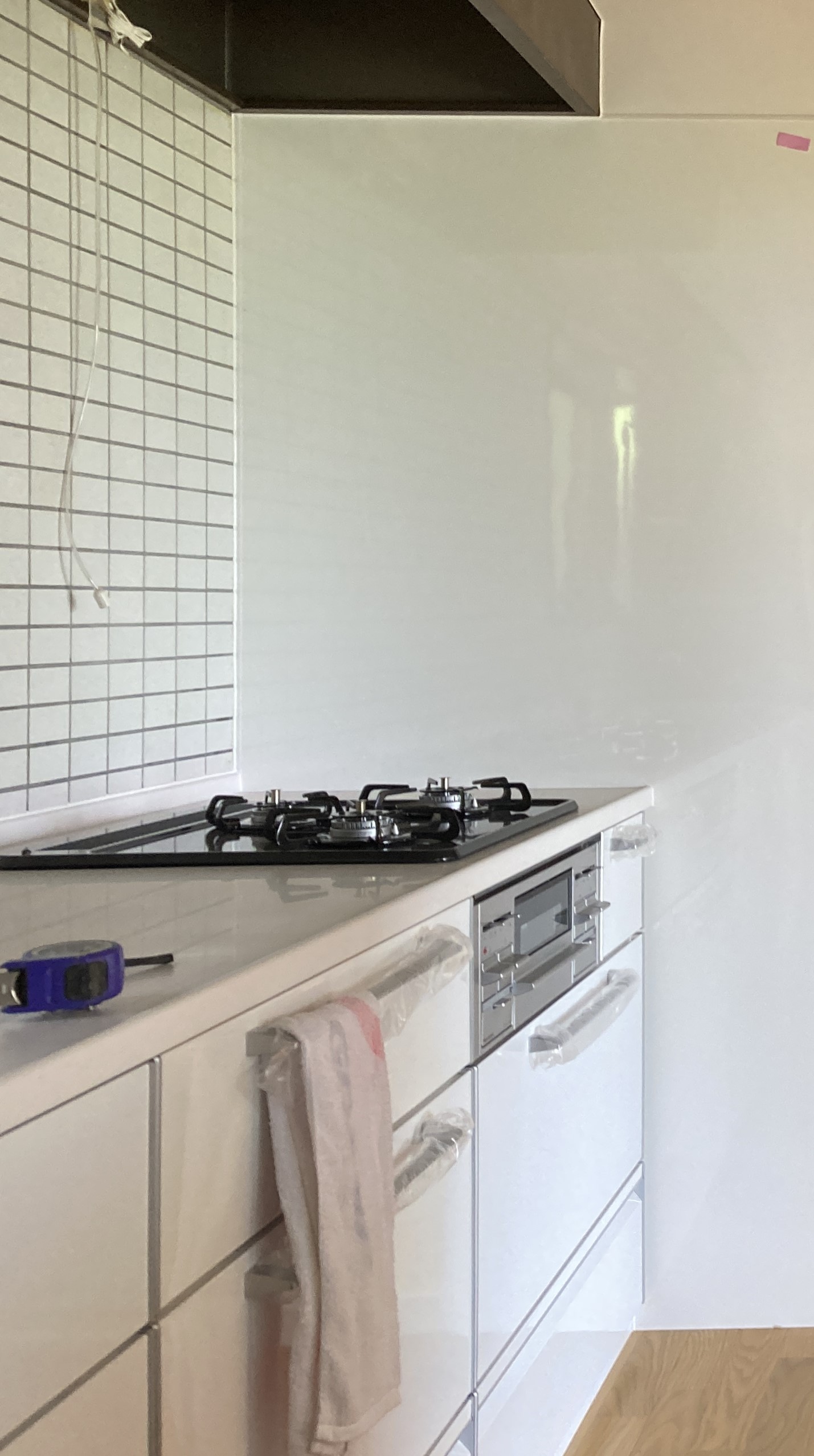 静岡県伊豆の国市／キッチン交換、フローリング工事Ｙ様邸／キッチンリフォーム・床重ね張り