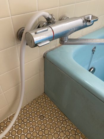 静岡県伊豆の国市四日町／浴室防水コーキング工事／お風呂リフォーム、タイル補修、防カビ剤