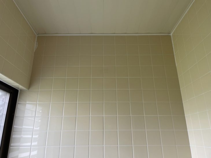 静岡県伊豆の国市四日町／浴室防水コーキング工事／お風呂リフォーム、タイル補修、防カビ剤