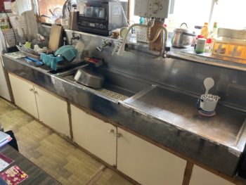 静岡県伊豆の国市／キッチン改修工事Ｋ様邸／キッチンリフォーム・タカラスタンダードエーデル・フローリング張り替え