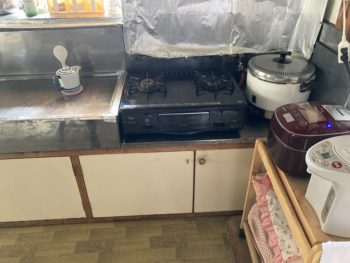 静岡県伊豆の国市／キッチン改修工事Ｋ様邸／キッチンリフォーム・タカラスタンダードエーデル・フローリング張り替え