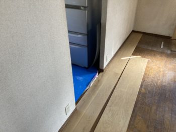 静岡県伊豆の国市南江間／キッチン改修工事・リビング内装工事／キッチンリフォーム・LIXILリクシルシエラ・内装リフォーム・フローリング張り替え・NODA　ウォークフィット6 