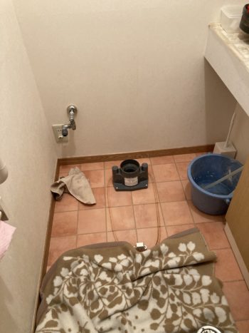 静岡県伊豆の国市奈古谷／トイレ交換工事／トイレリフォーム・ウォシュレット・ＴＯＴＯ　ＺＪ