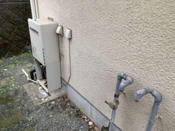 静岡県三島市東大場／給湯配管新設工事／給湯器・配管修理・配管交換・鉄管・サビ