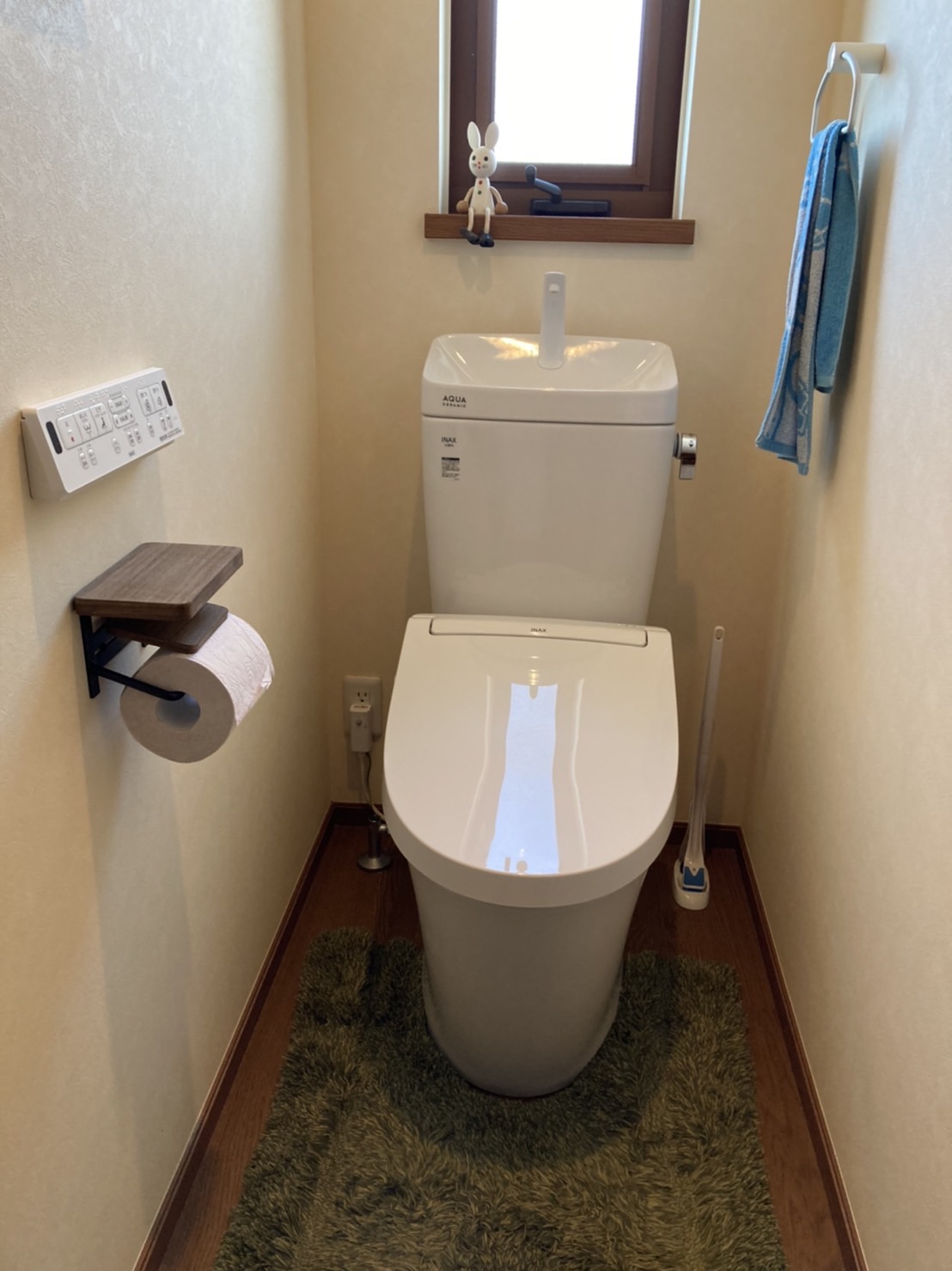 静岡県三島市西旭ヶ丘／トイレ交換工事／トイレリフォーム・LIXILリクシルアメージュ