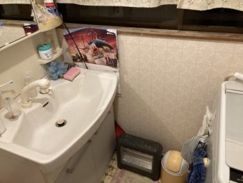 静岡県函南町上沢／脱衣場改修工事Ｔ様邸／洗面化粧台交換・TOTOVシリーズ