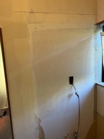 静岡県函南町上沢／脱衣場改修工事Ｔ様邸／洗面化粧台交換・TOTOVシリーズ