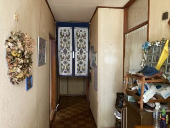 静岡県伊豆の国市北江間／リビング、廊下内装工事／内装リフォーム・壁紙張り替え