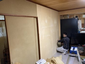 静岡県伊豆の国市北江間／リビング、廊下内装工事／内装リフォーム・壁紙張り替え