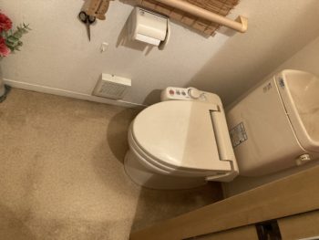 静岡県伊豆市関野／トイレ改修工事Ｔ様邸／トイレリフォーム・TOTOピュアレストQR
