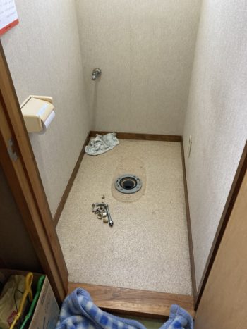 静岡県函南町仁田/トイレ改修工事/トイレリフォーム・TOTOピュアレストQR