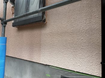 外壁塗装・付帯部塗装工事（軒天、雨戸・戸袋、雨樋）／静岡県三島市富士見台H様邸