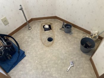 トイレ改修工事・LIXIL ／静岡県伊豆の国市原木