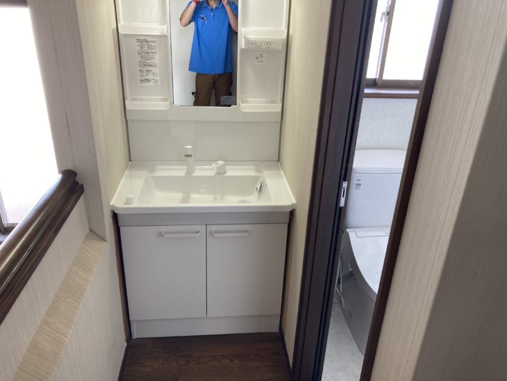 TOTOの湯ぽっとを活用して2階洗面でもお湯が使える／静岡県伊豆市本立野