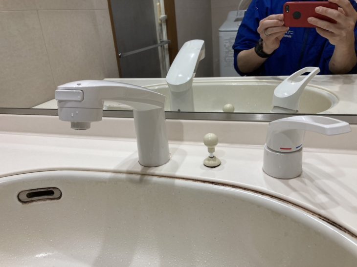 洗面化粧台水栓交換｜静岡県函南町間宮