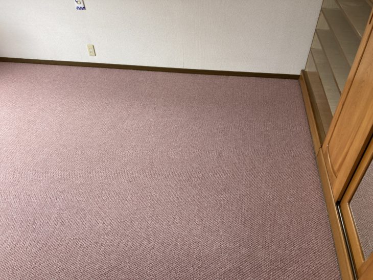 カーペット貼り換え工事｜静岡県三島市佐野見晴台