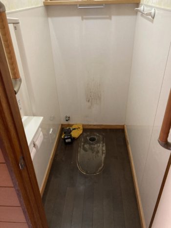 TOTO一体型トイレZR1交換工事