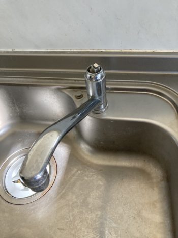 キッチン水栓交換工事｜静岡県伊豆の国市四日町