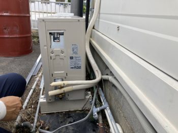 エアコン配管入れ替え｜静岡県
