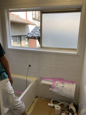浴室・脱衣所、玄関ドア改修工事｜静岡県三島市加茂