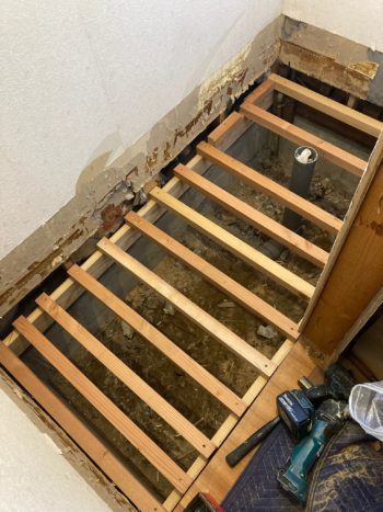 床、玄関、トイレ、断熱工事｜静岡県三島市徳倉