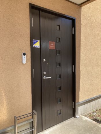 玄関ドア改修、コンクリート切断|静岡県御殿場市神山平K様邸