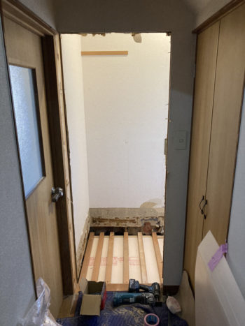 床、玄関、トイレ、断熱工事｜静岡県三島市徳倉