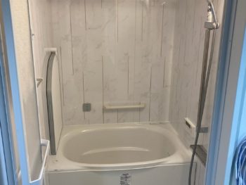 【エンゼルハイム三島マンションリフォーム】ユニットバスを快適・機能的に改修