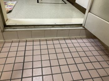 介護が必要なお母さまのために寒い浴室をユニットバスへ。段差をなくしてバリアフリーに|静岡県三島市初音台S様邸