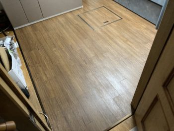 コンロとシンクが別で使い勝手が悪いキッチンをリフォーム|静岡県伊豆の国市O様邸