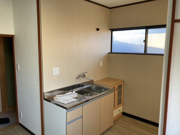 使っていない2階洋間を里帰りの居住スペースにリフォーム｜静岡県