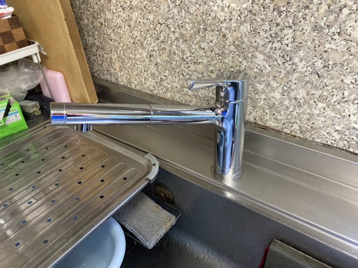 約20年使用したキッチン水栓の交換工事｜静岡県伊豆の国市南條