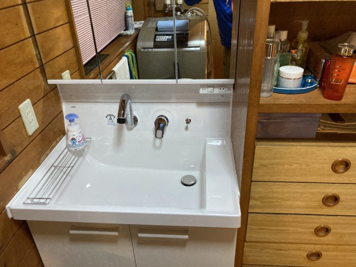 浴室リフォームとあわせて洗面化粧台も交換｜静岡県駿東郡中徳倉