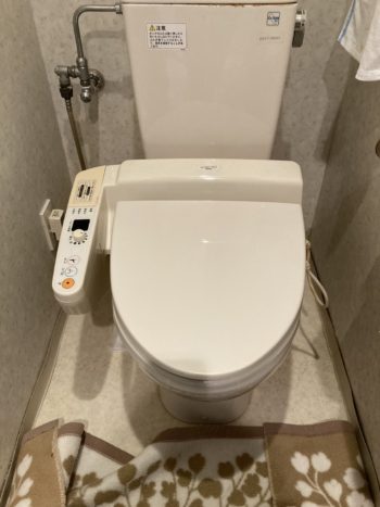 ウォシュレットから茶色い液体が垂れてくる