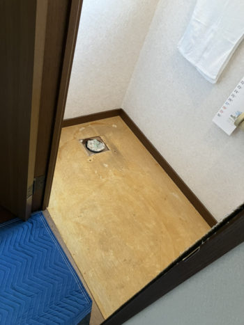 人気のタンクレストイレTOTO「ネオレスト」にリフォーム