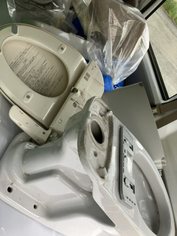 人気のタンクレストイレTOTO「ネオレスト」にリフォーム