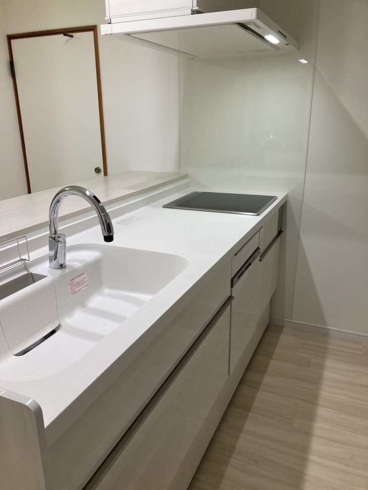 見違える空間に！LDK＋トイレリフォーム工事