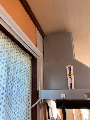 レンジフードが外れてきたので交換リフォーム