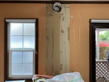 レンジフードが外れてきたので交換リフォーム